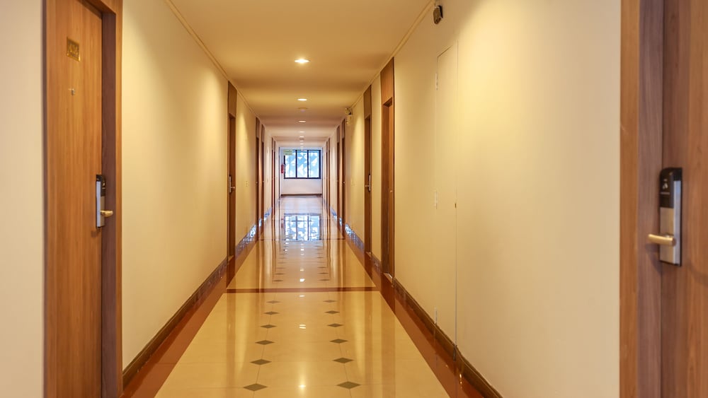 B2 Nakhon Si Thammarat Premier Hotel 20/24