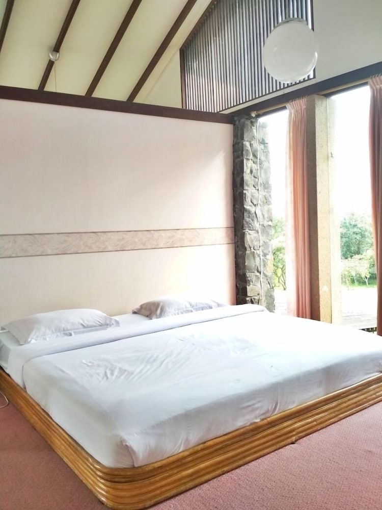 De Villa I Istana Bunga 4/13