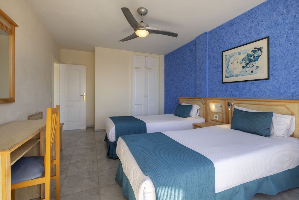 2 BEDROOMS, APARTMENT
