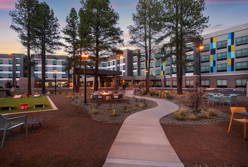 Home2 Suites by Hilton Flagstaff 42/47
