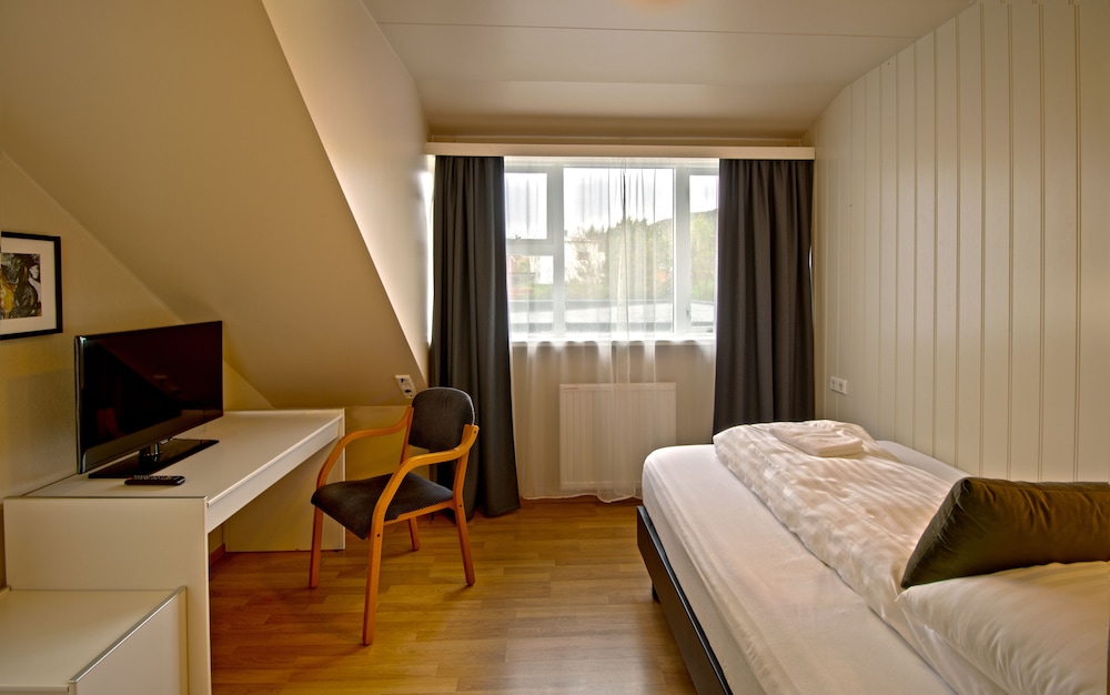 Hotel Breiodalsvik 18/82