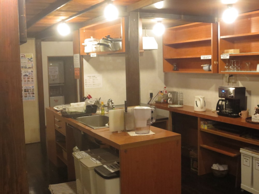 Historical Ryokan Hostel K's House Ito Onsen - Hostel 48/50