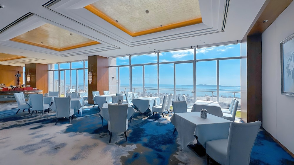 Xiamen International Conference Center Hotel 38/49