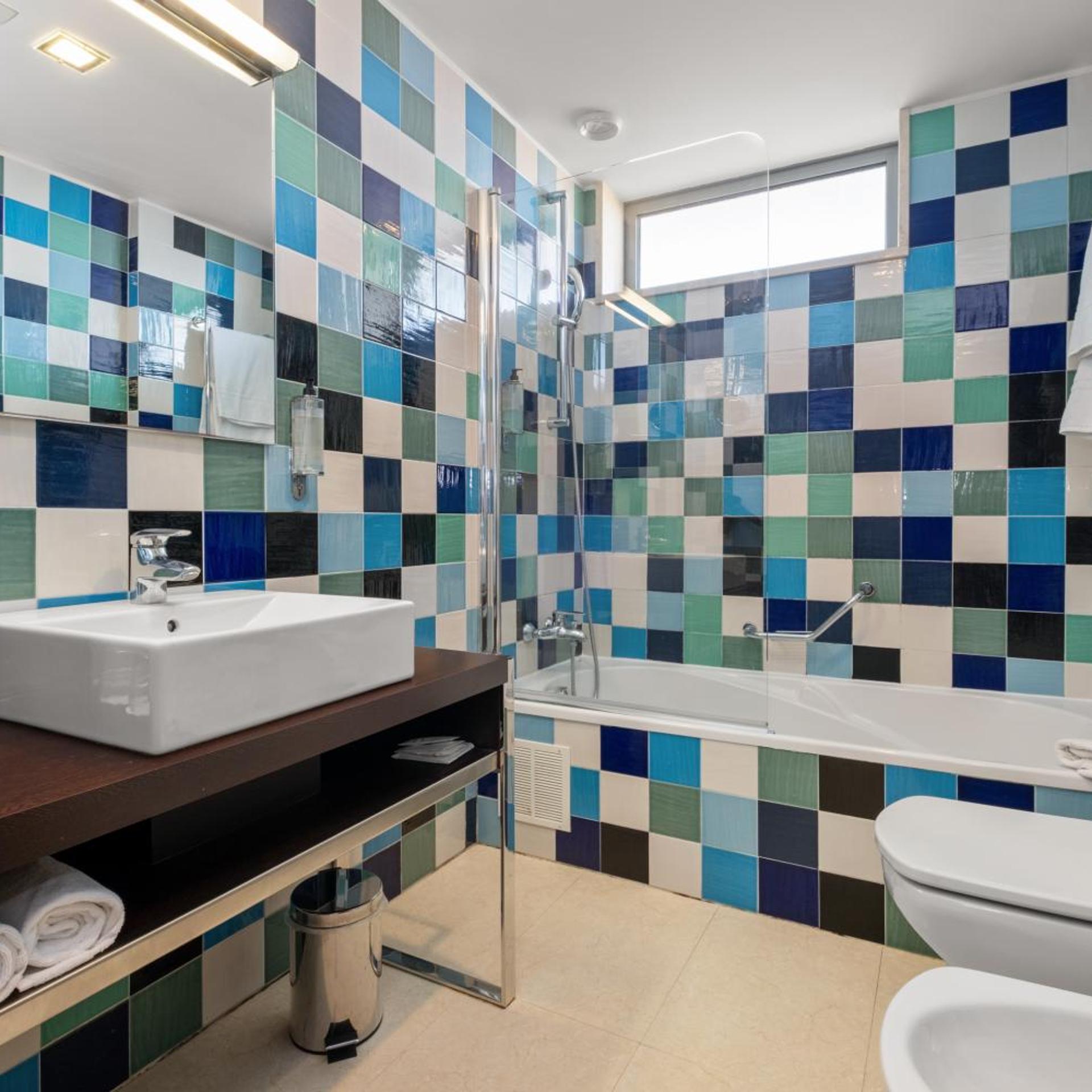 Sweet Porto, Double or Twin Bed، Axis Porto Business & Spa Hotel 8/9