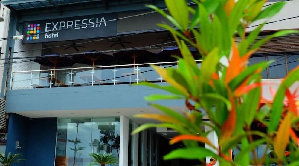 Expressia Hotel Makassar 3/54