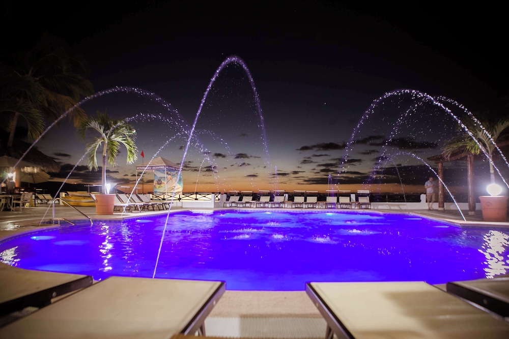Costa Sur All Inclusive Resort Puerto Vallarta 39/50