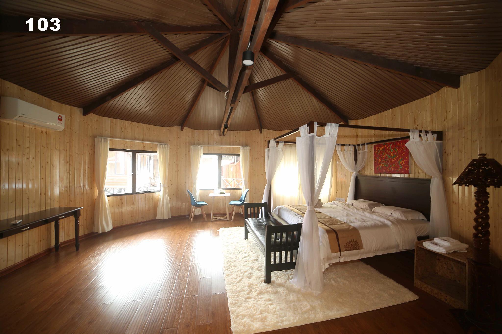 Gayang Friendly Water House Homestay 12/42