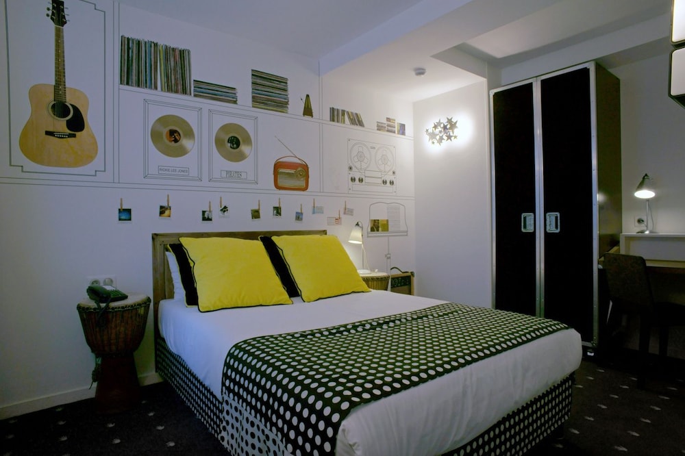 Hotel Du Triangle D Or 18/56
