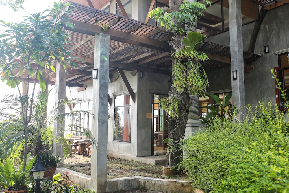 HAAD SON RESORT 45/50
