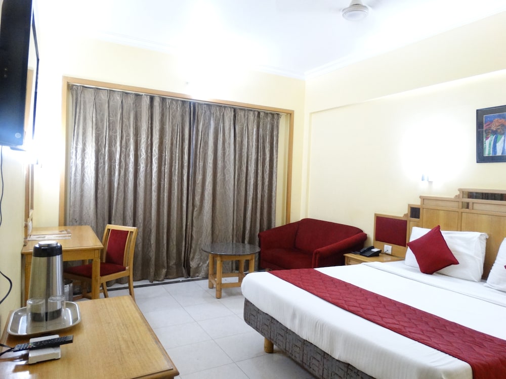 KALYAN RESIDENCY. 17/41