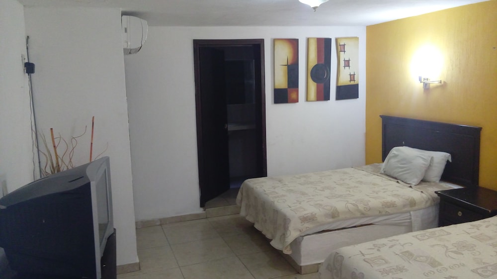 Hotel Nuevo Vallarta 13/37