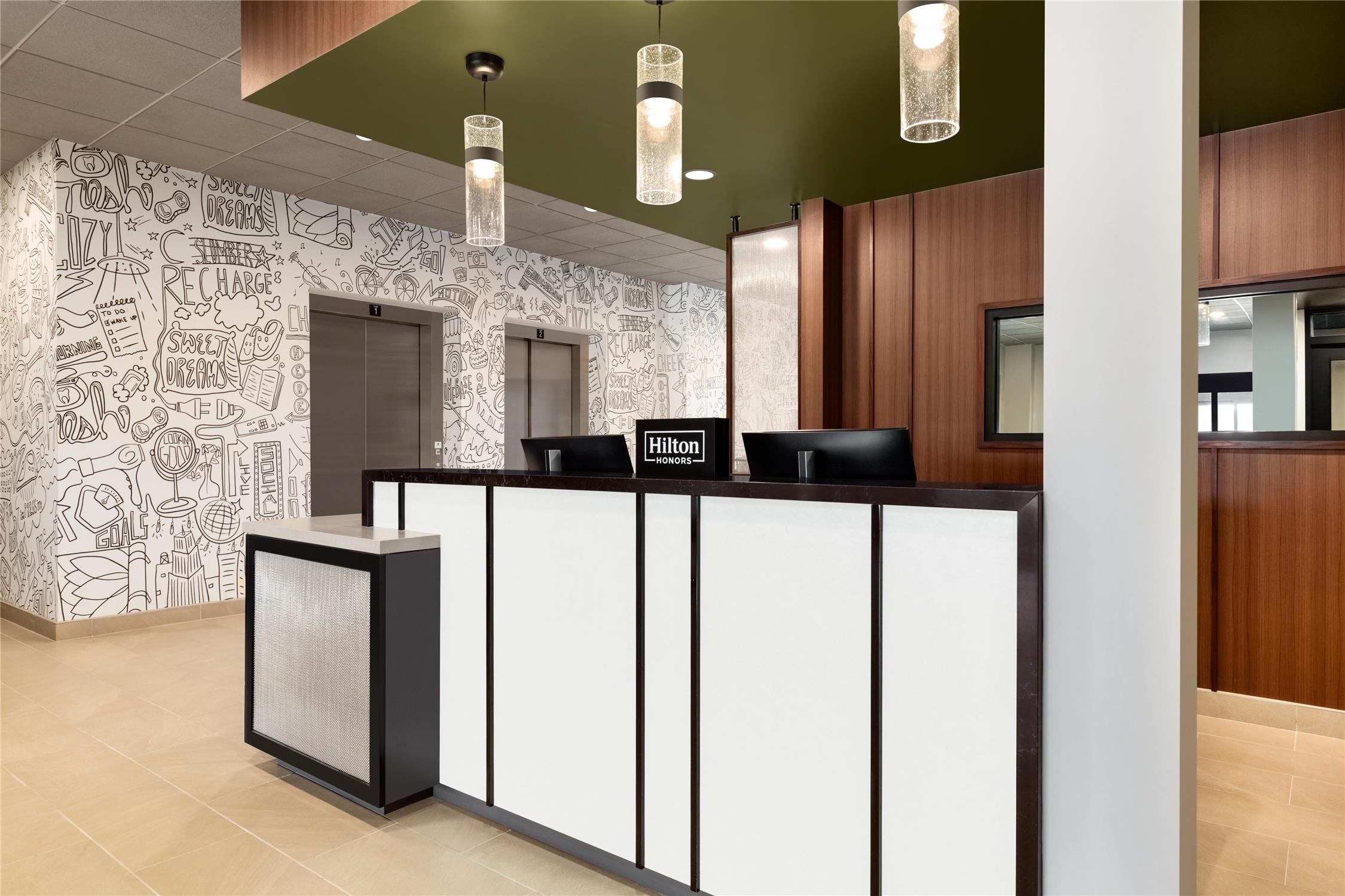 LivSmart Studios by Hilton Kokomo 8/35