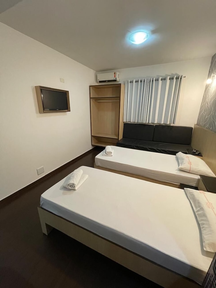 BASIC, TWIN BEDS