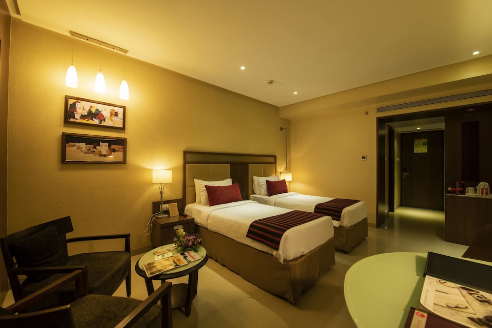 EXPRESS INN NASHIK 14/31