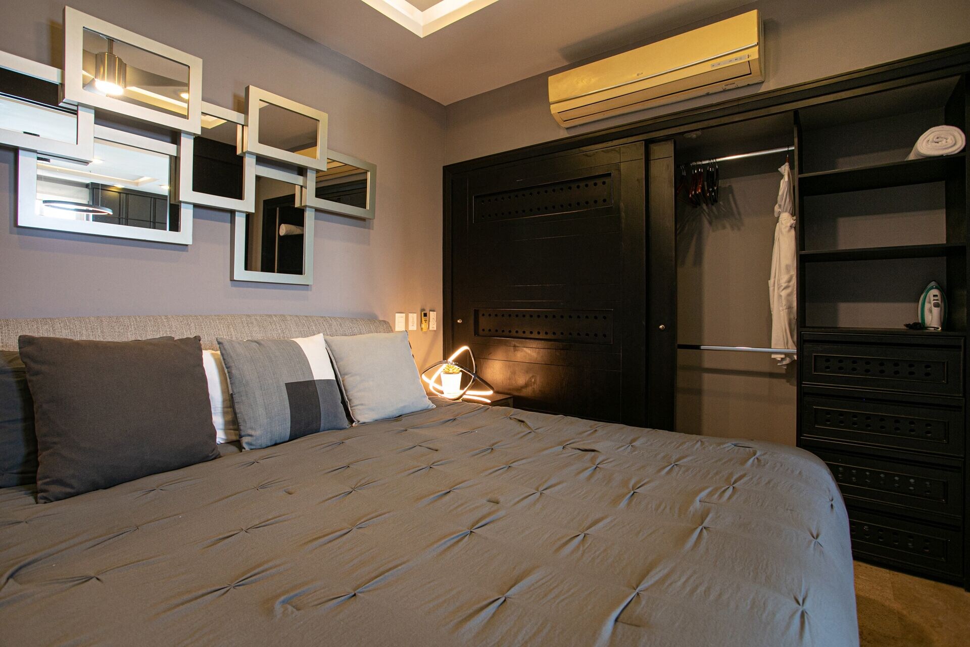 Skyhouse, 2 King Beds, Hot Tub