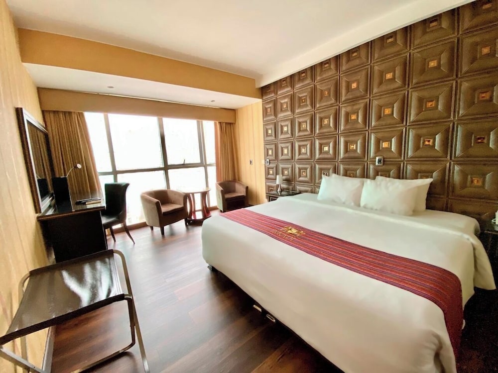 غرفة جونيور بسرير كينج، Inkari Luxury 2/3