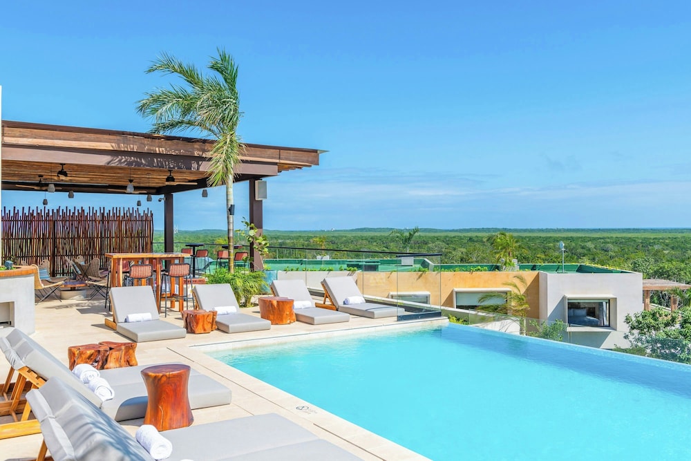 Aloft Tulum 23/50