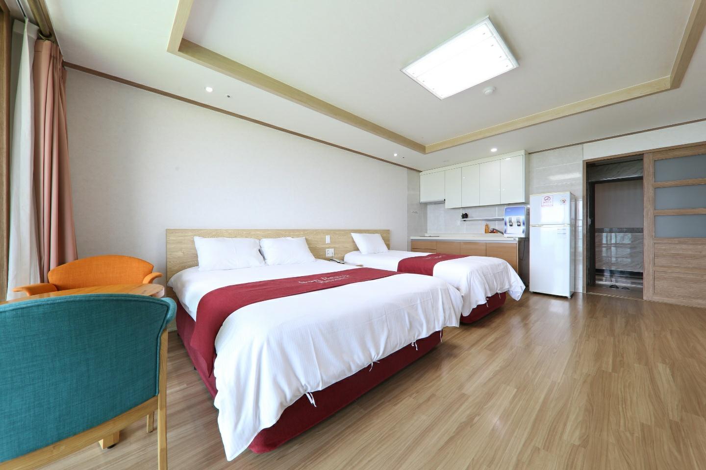 Ocean, Deluxe, Twin Beds
