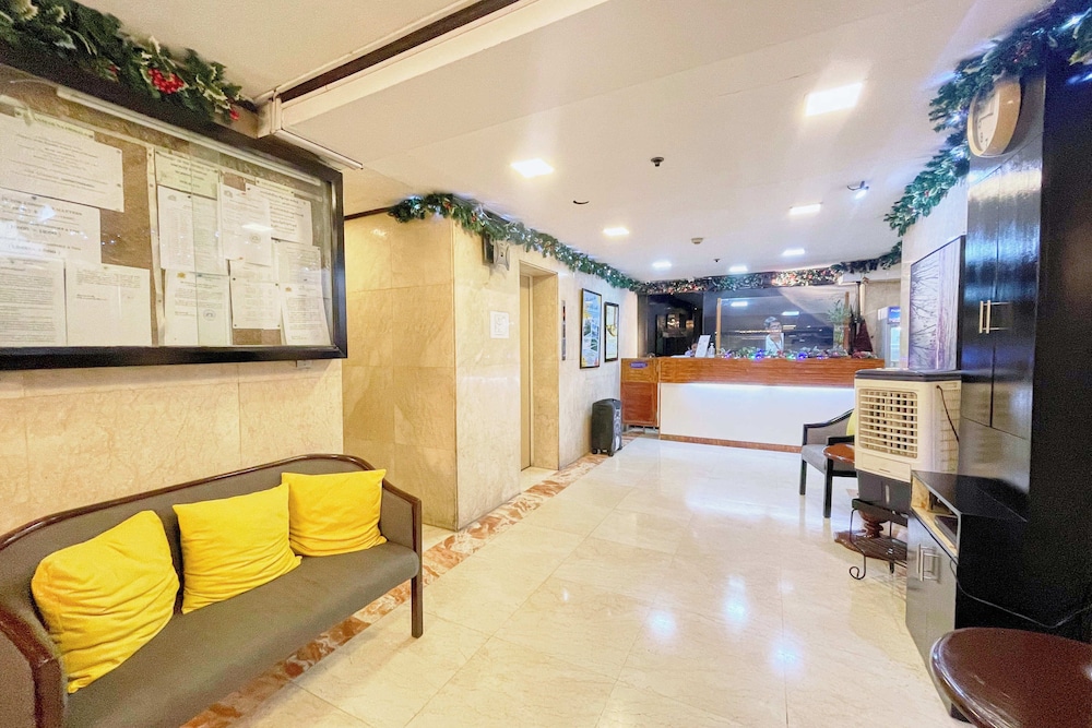Zen Rooms Makati Amorsolo 6/59
