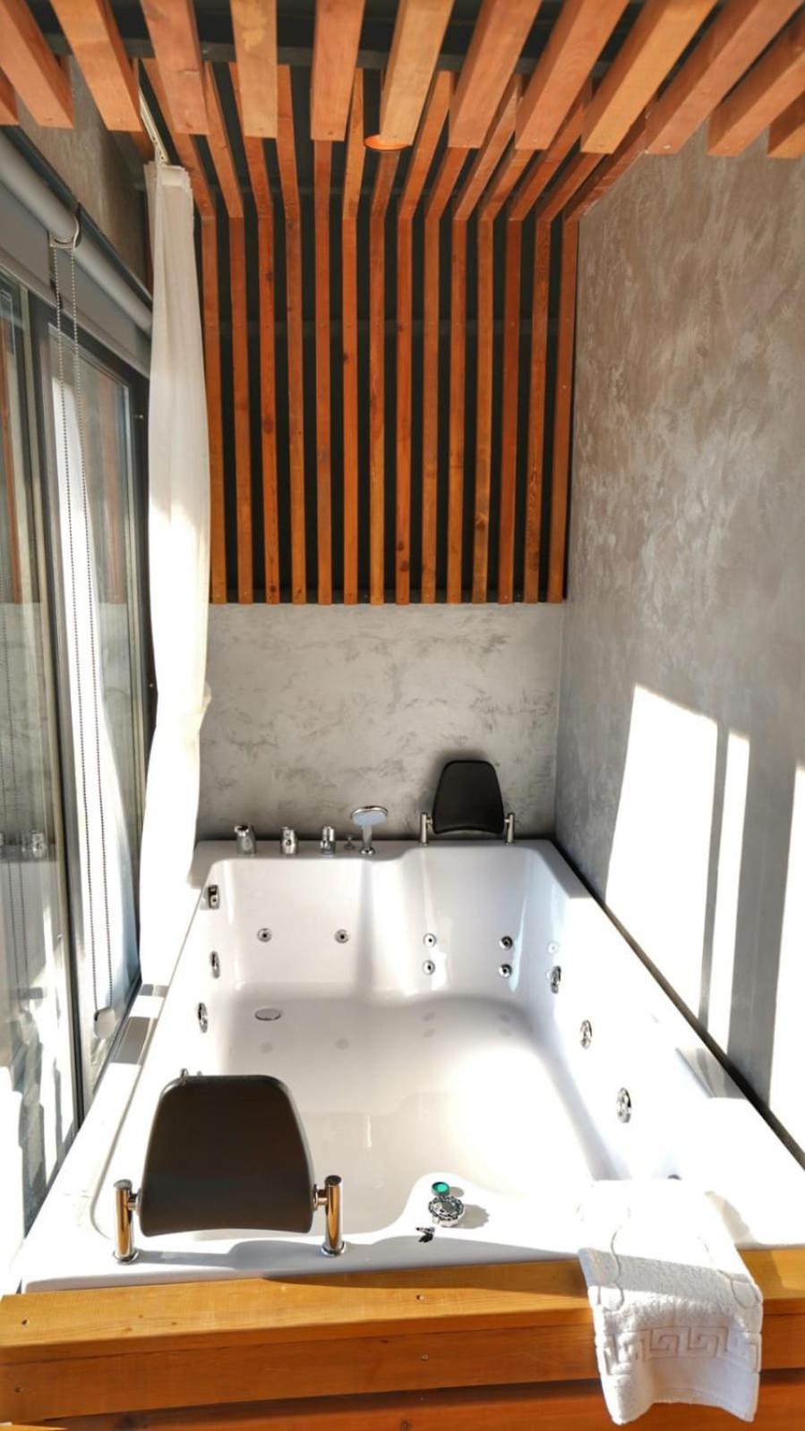 SIFNE TERMAL HOTEL 47/55