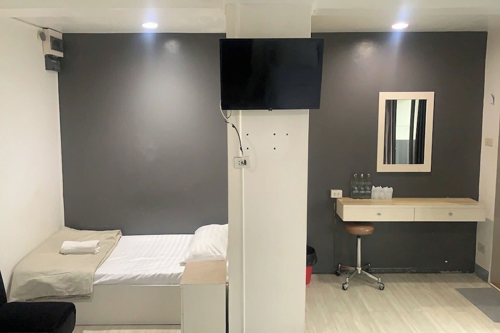 غرفة قياسية ثلاثية بسرير كوين وسرير فردي، Sakun Place 2/6