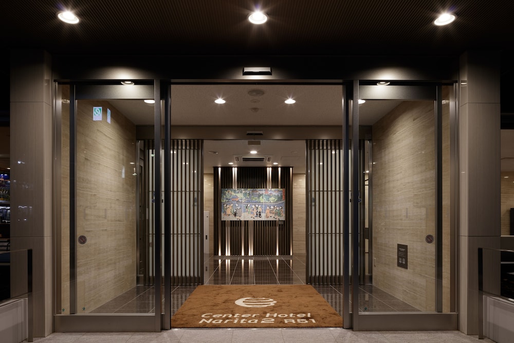 Center Hotel Narita 2 R51 9/47