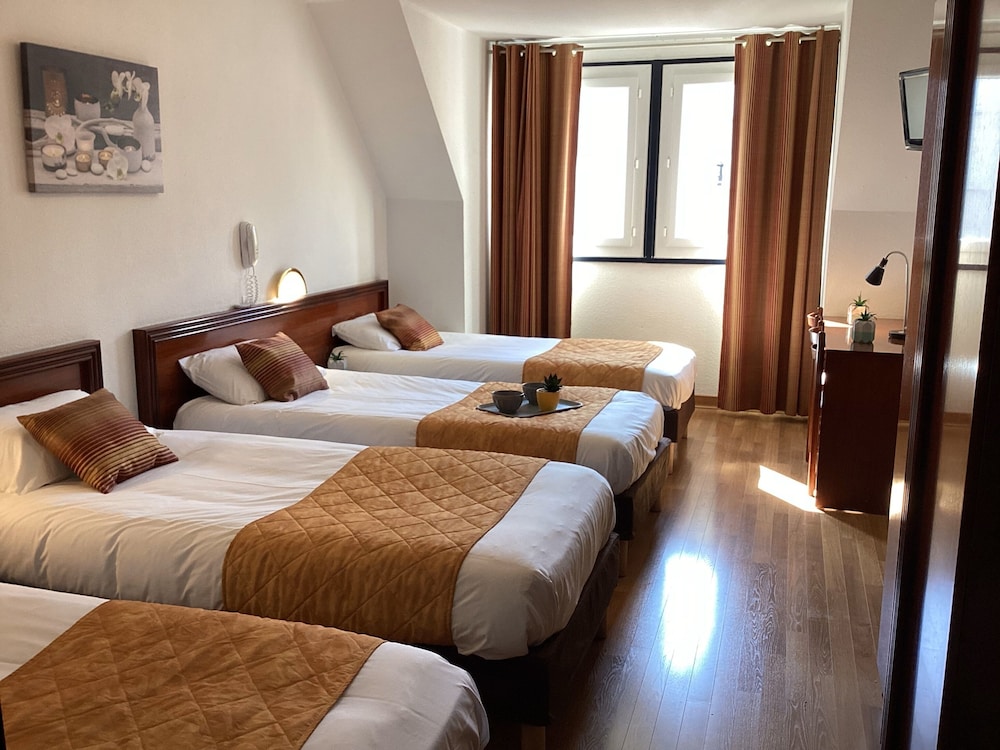 HOTEL ANGELIC-MYRIAM 18/63