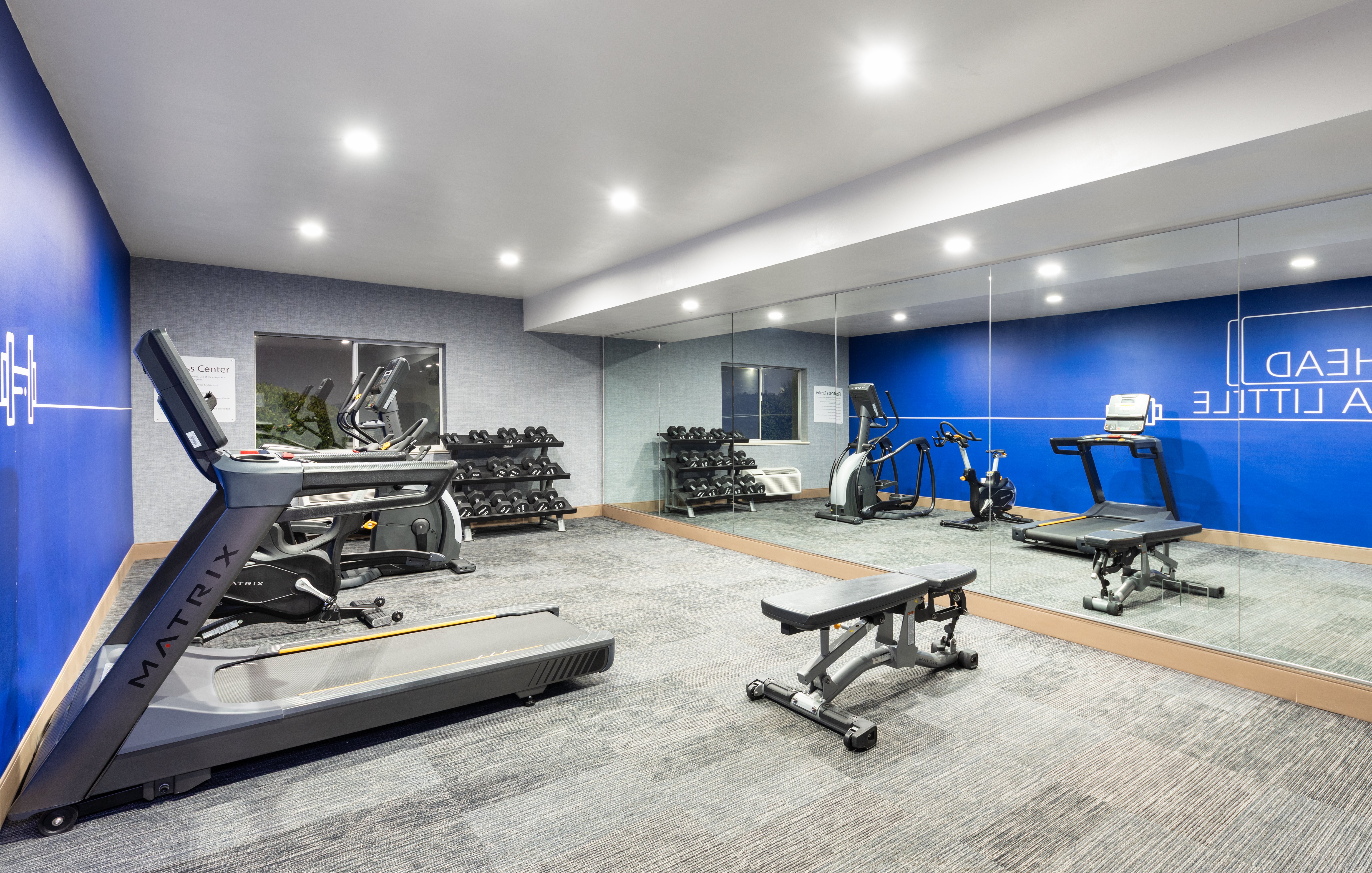 Holiday Inn Express Redding North by IHG 17/25