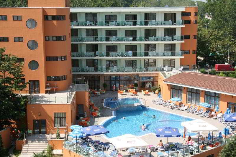 Hotel Saturn 4/45