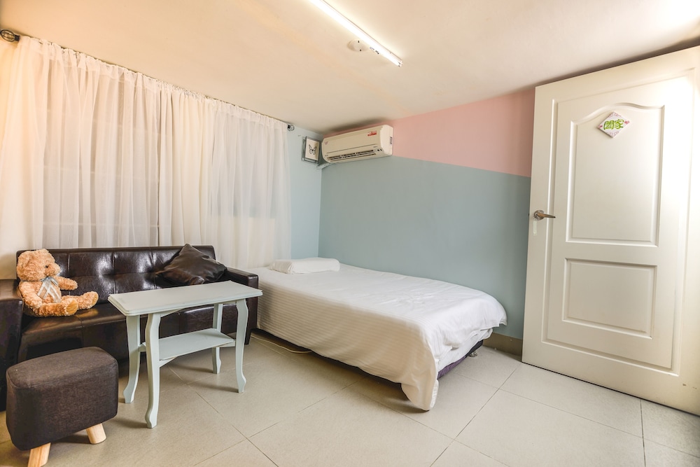 Rabbit house hotel 13/50