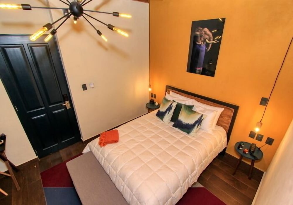 Antigua Trece Hotel Fusion 7/50