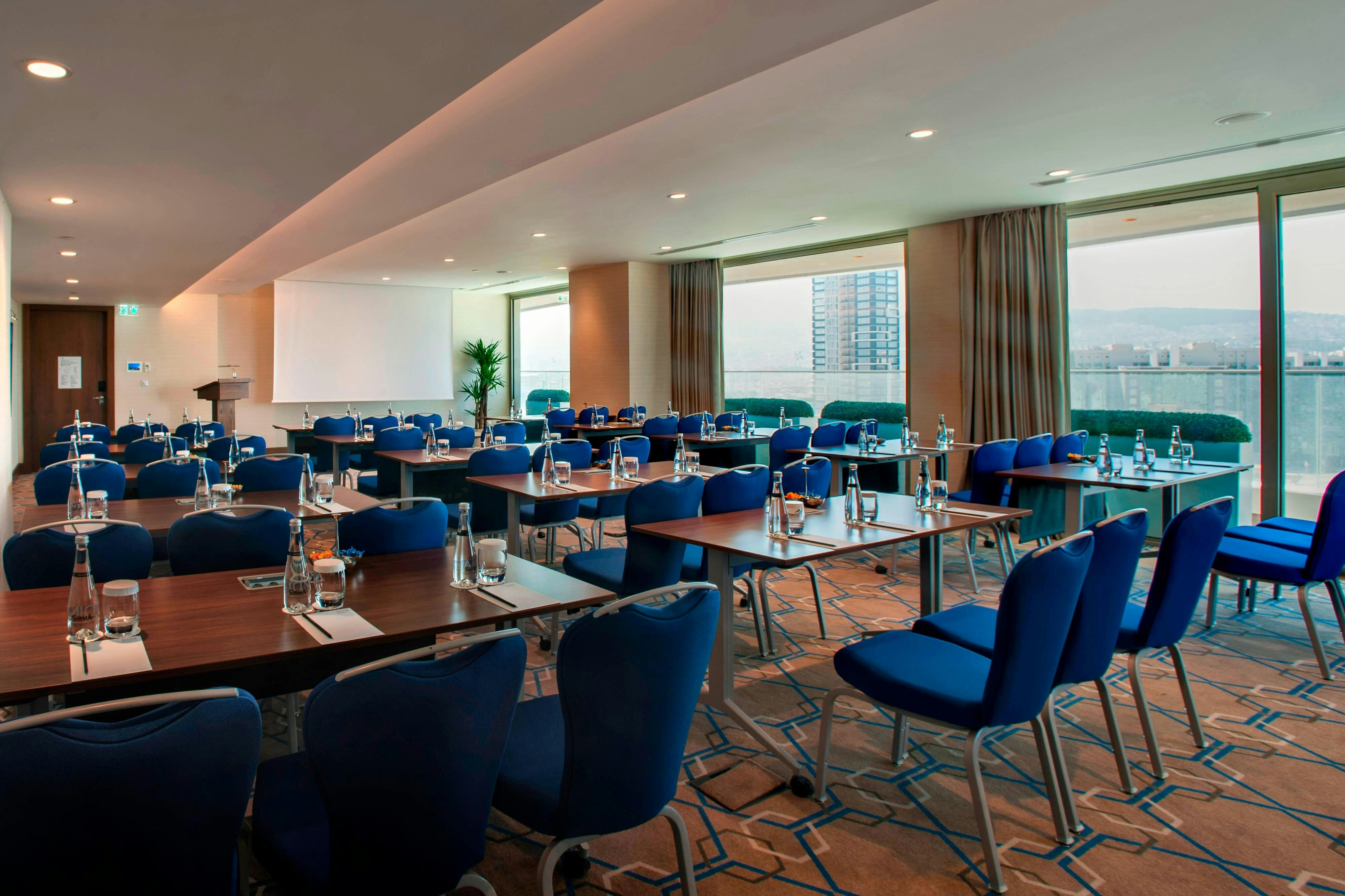 Four Points By Sheraton Izmir 3/4