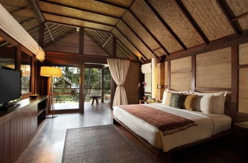 Suite, Beach Front