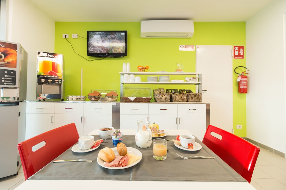 Campus Sanpaolo Hotel 34/44