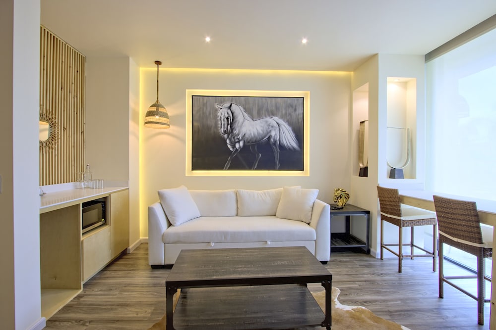 Bottega Hotel Boutique 32/50
