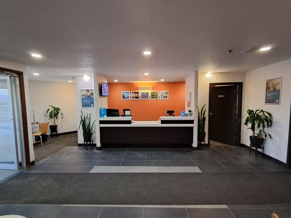 Motel6 Regina, SK 6/62