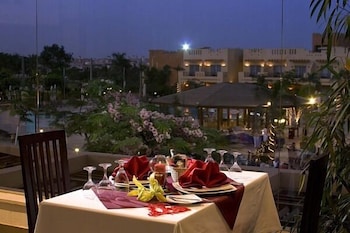 Swiss Inn Plaza 26/33