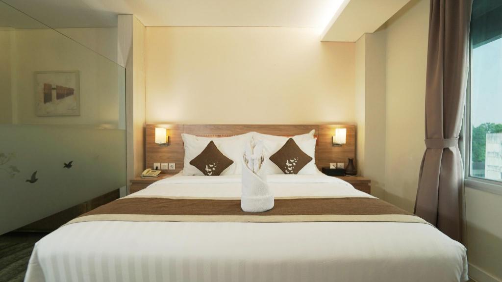 Junior Suite, King Bed
