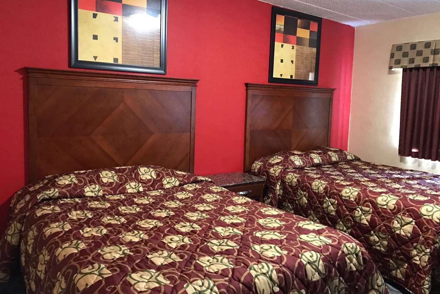 Travelodge By Wyndham Avenel Woodbridge 23/28