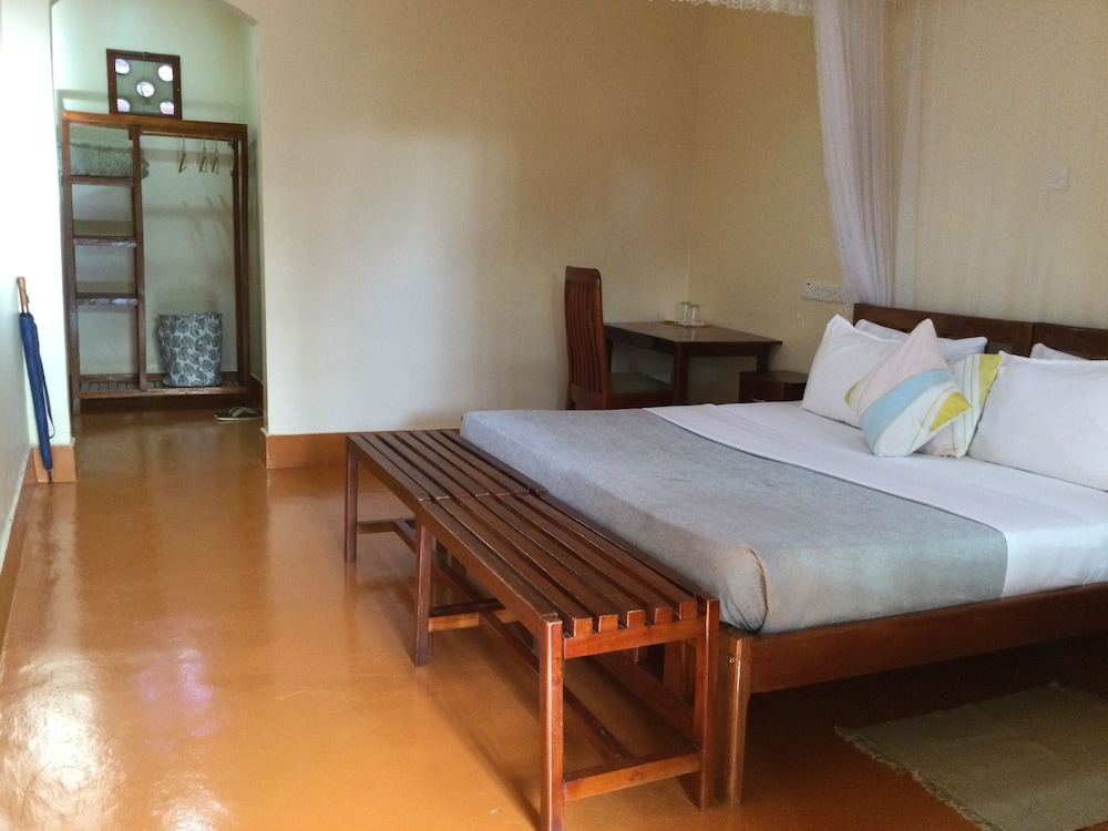 African Roots Guesthouse 8/47