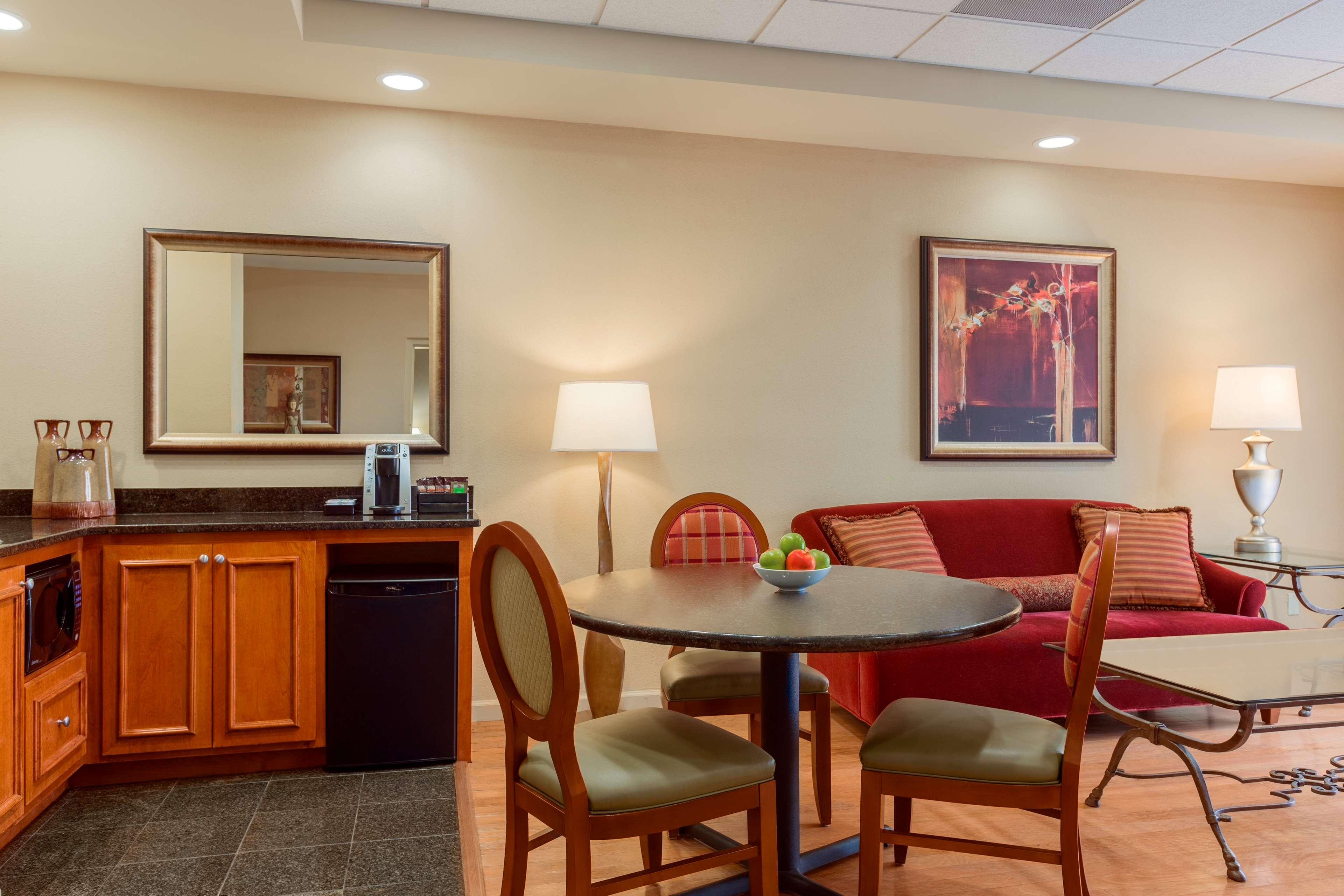 Embassy Suites by Hilton Columbia Greystone 46/67