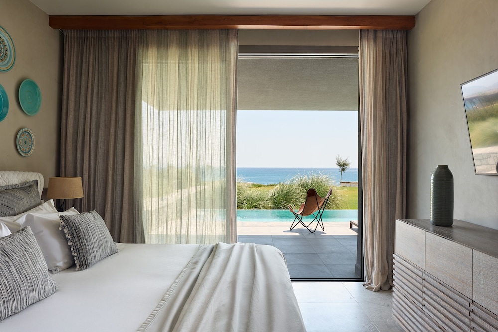 FAMILY, SUITE, BEACH FRONT, SEA VIEW, PRIVATE POOL