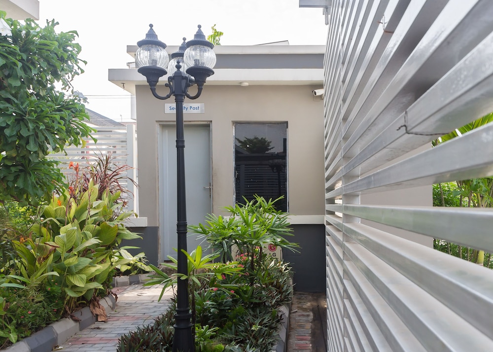 Golden Tulip Oniru Suites 6/26