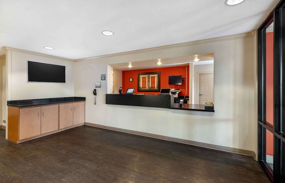 Extended Stay America - Denver - Tech Center South 9/52