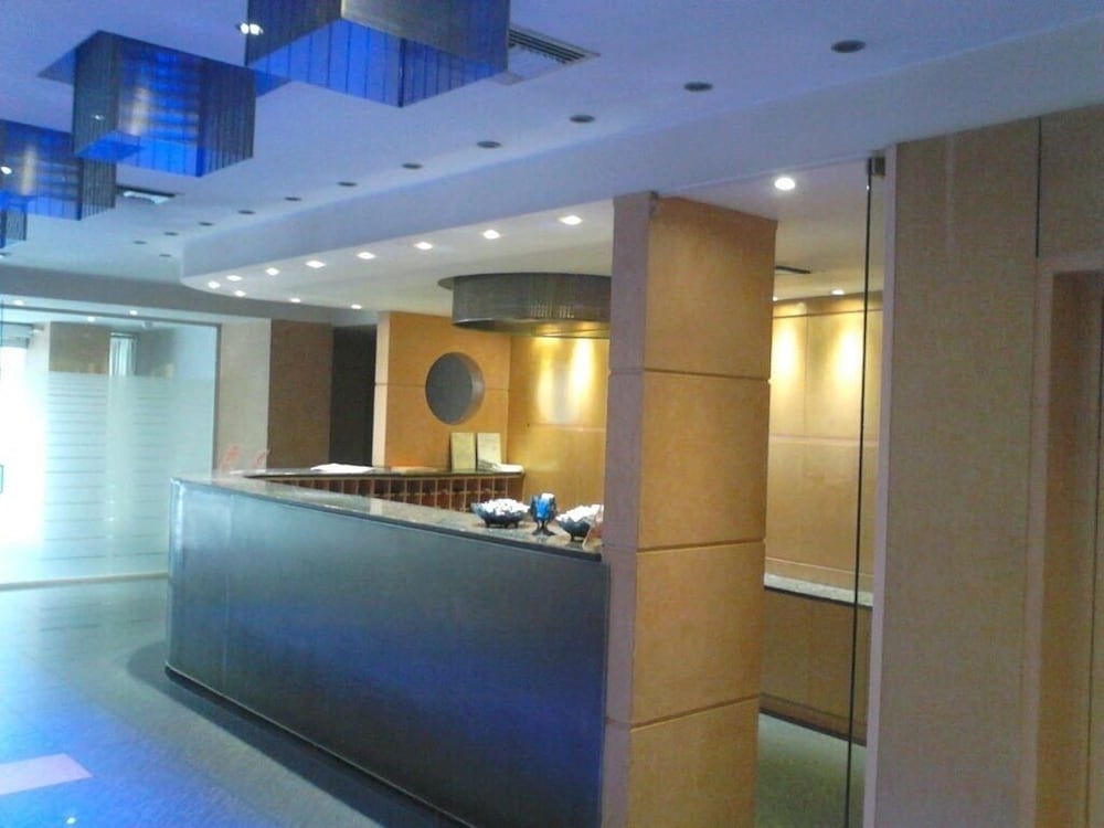 Olympic Hotel 4/23