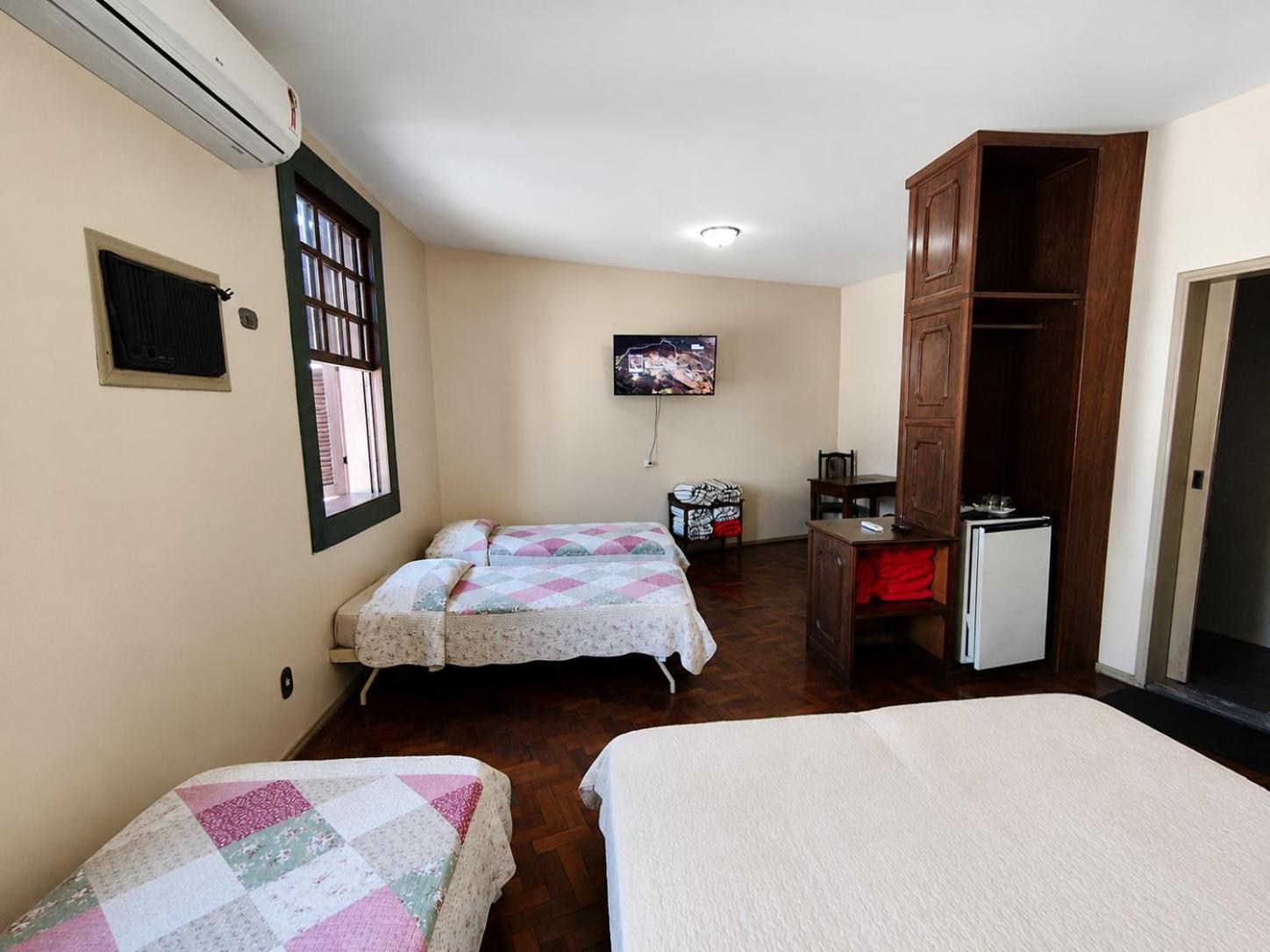 Hotel Colonial 16/44