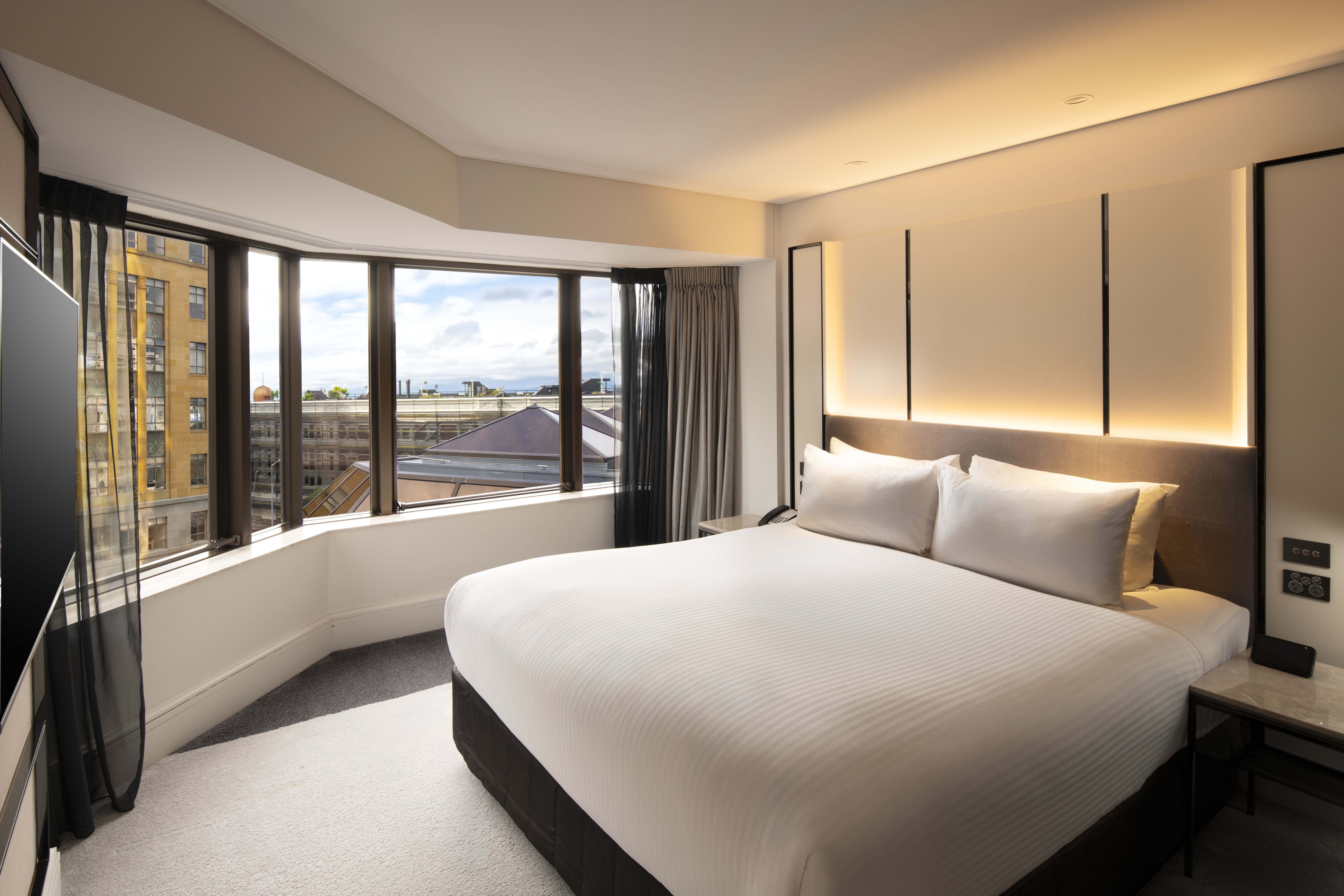 INTERCONTINENTAL WELLINGTON 23/79