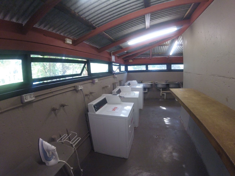 Cable Beach Backpackers Hostel 24/36