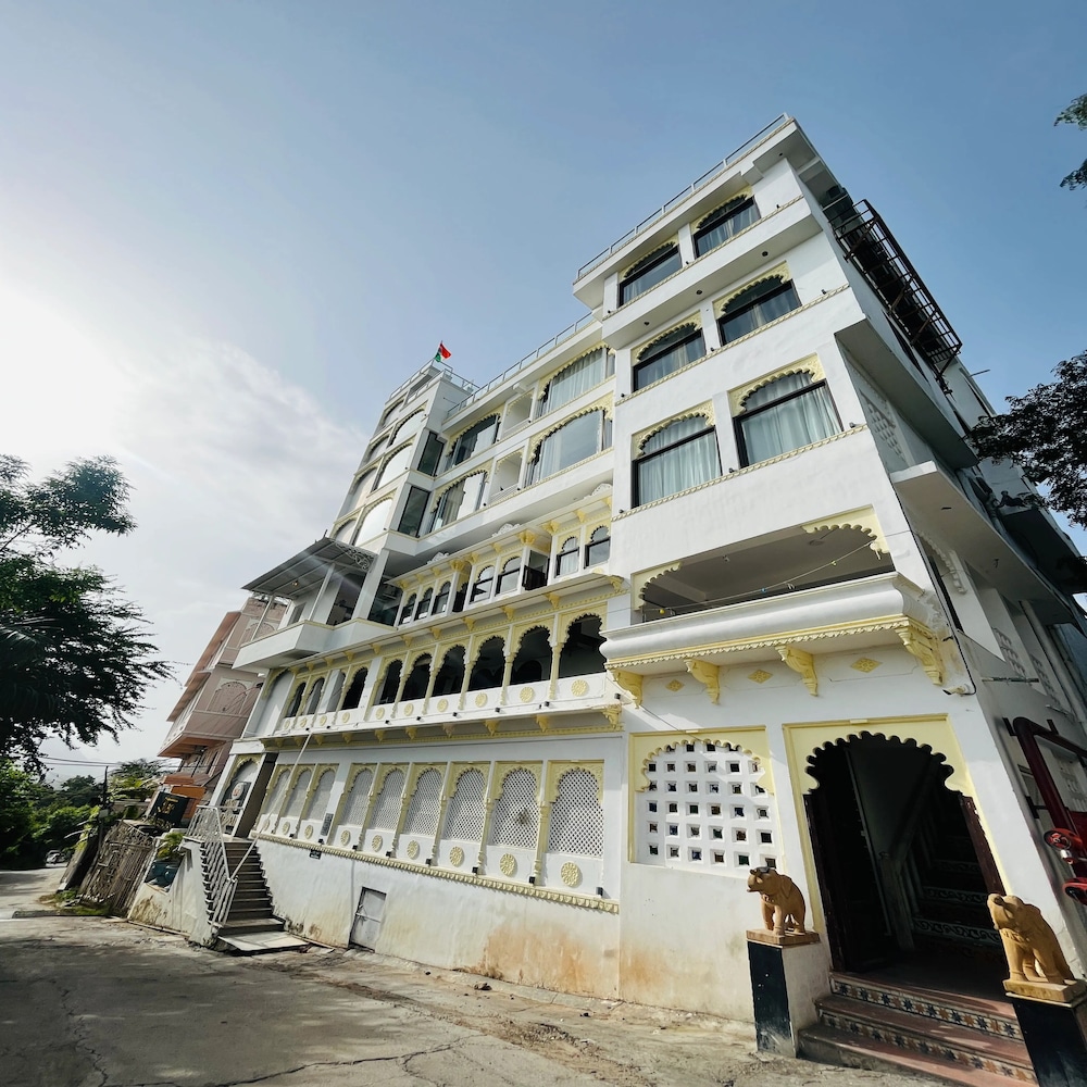 Hotel Darbargarh Udaipur photo3