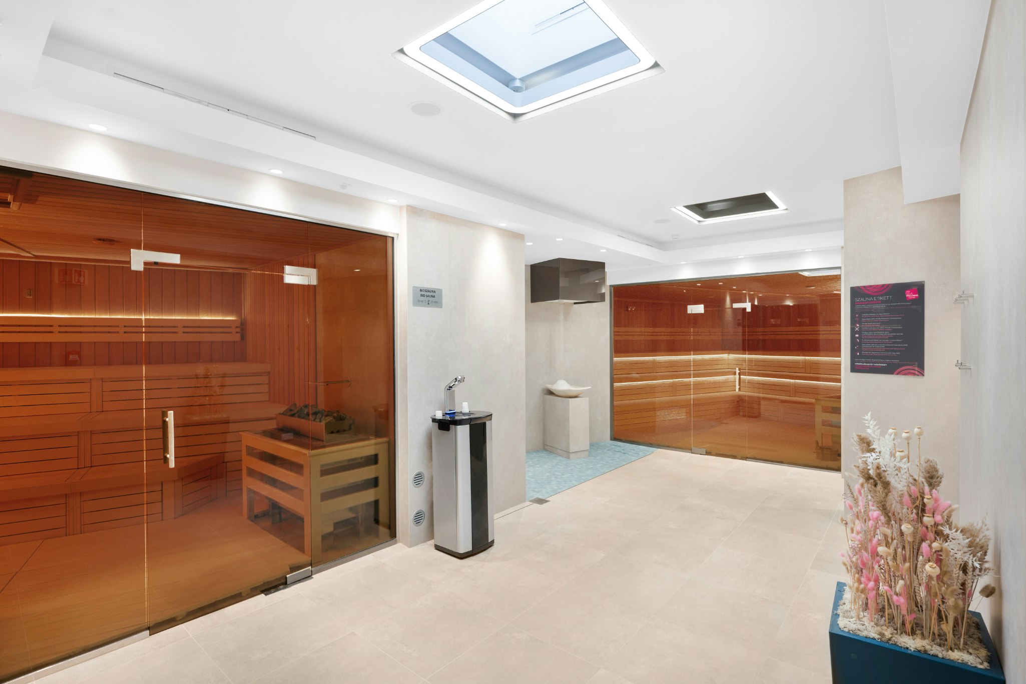 DANUBIUS HEALTH SPA RESORT BUK 7/62